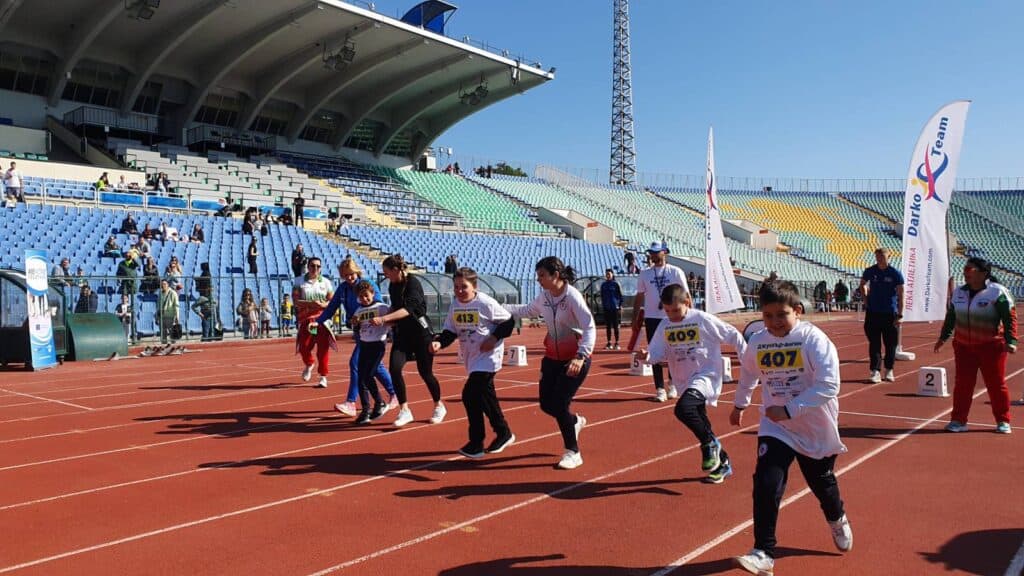 Момчета участват в състезание по самбо на Darko Team Baby Cup 7.